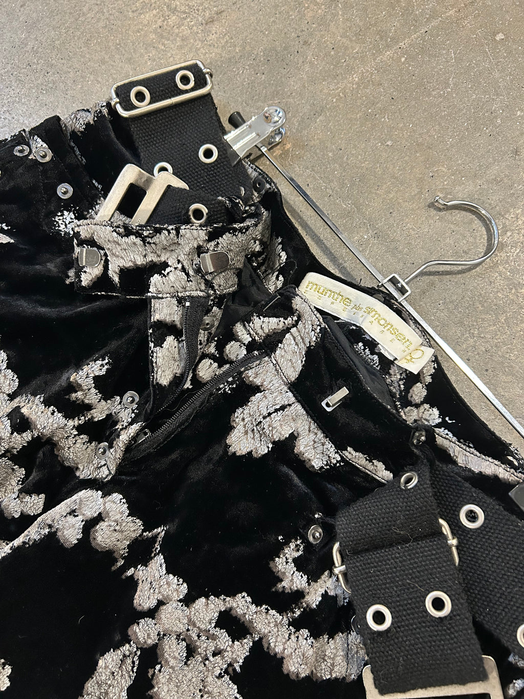 MUNTHE PLUS SIMONSEN Brocade Damask Velvet Trousers