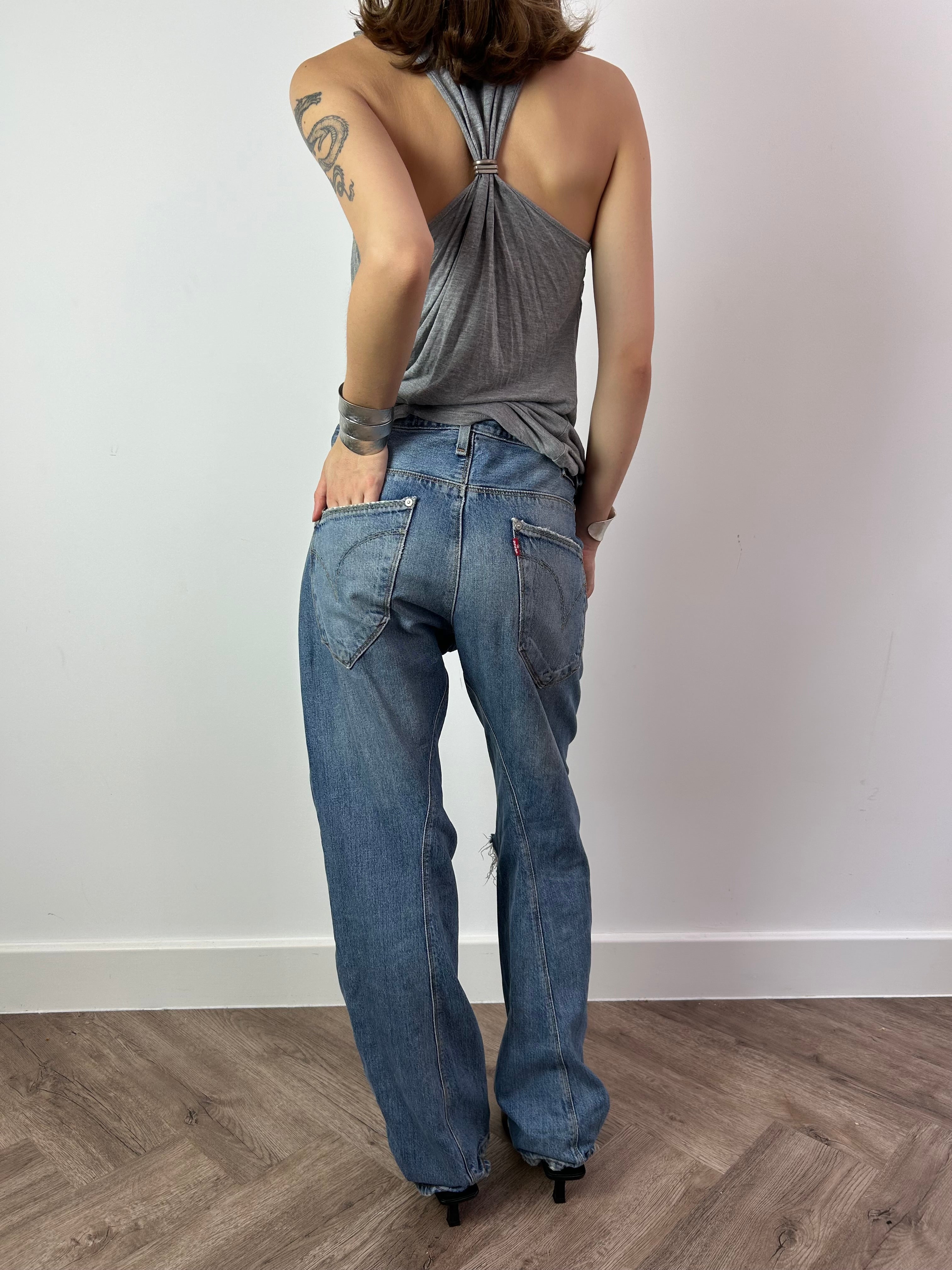 Distressed Twisted Seam Levi’s Engineered Jeans